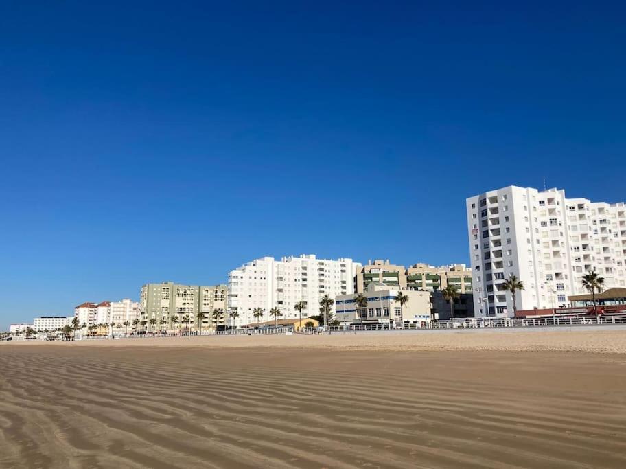 Apartamento Valdemar Playa - Wifi & Aparcamiento El Puerto de Santa María Exteriör bild
